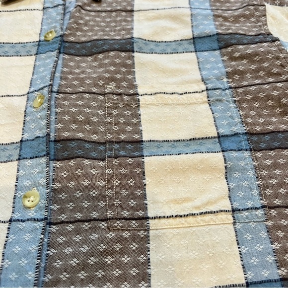 Cascade Blues Women’s Top Button Down Blue White Plaid Size L - Picture 8 of 12